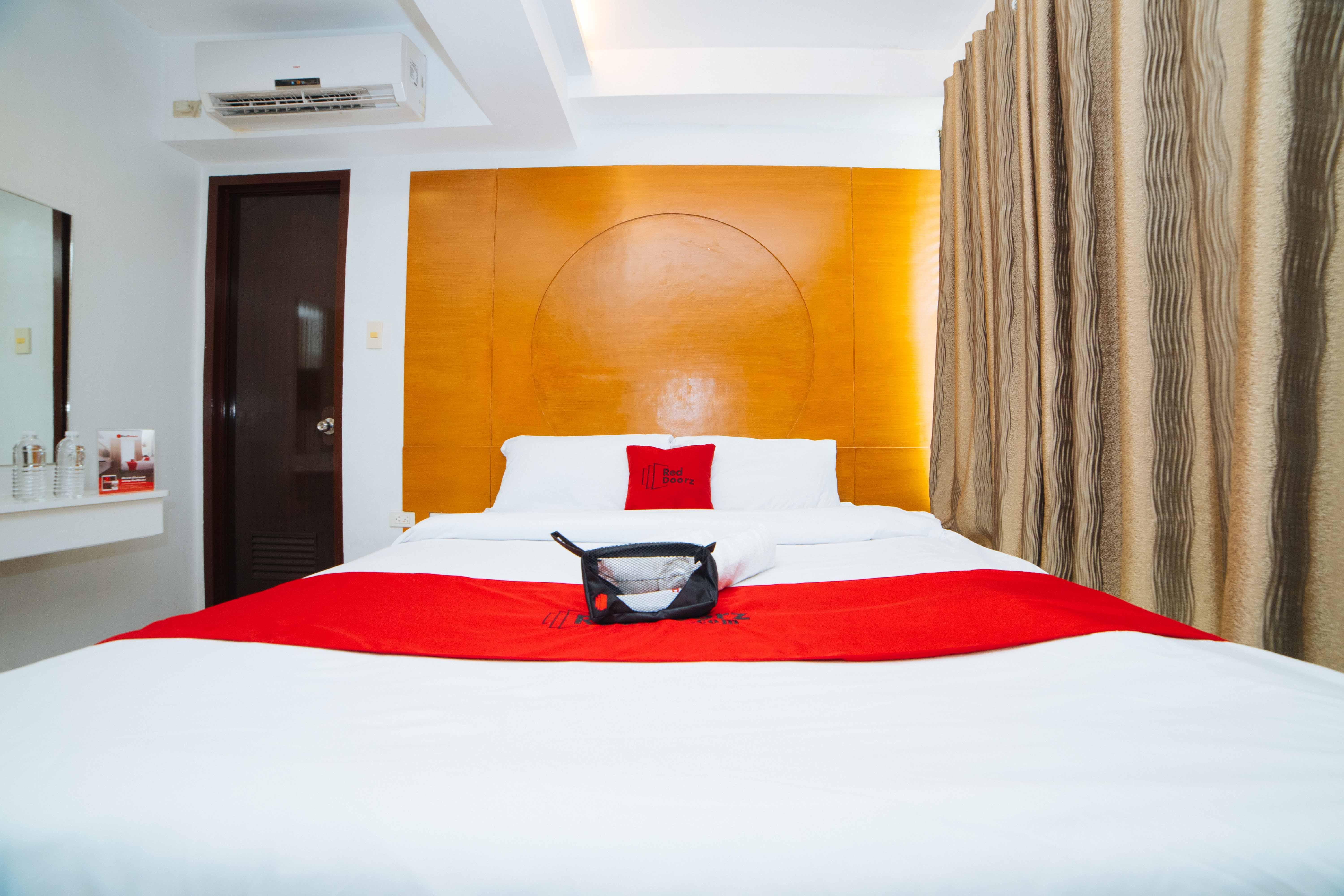 Hotel Reddoorz Near Bambang Station Manila Exteriér fotografie